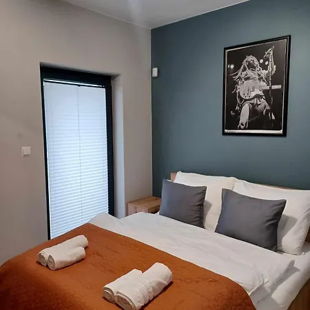 - Wypoczynek * Sosnówka