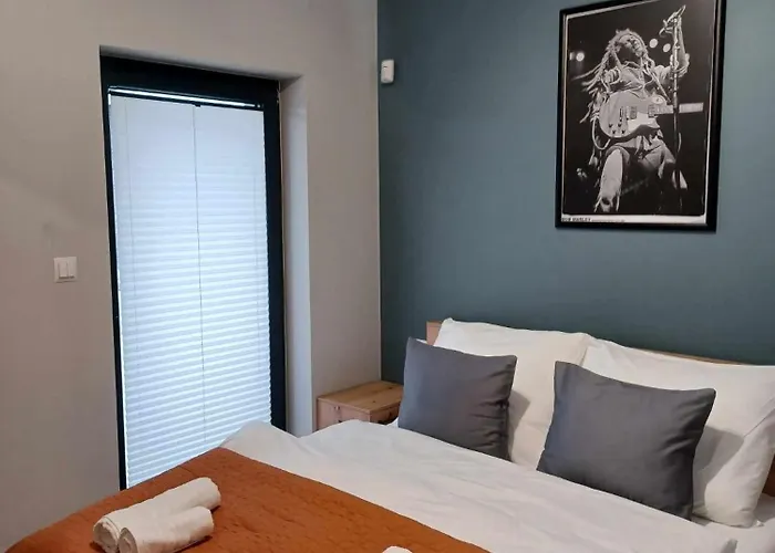 - Wypoczynek * Sosnówka